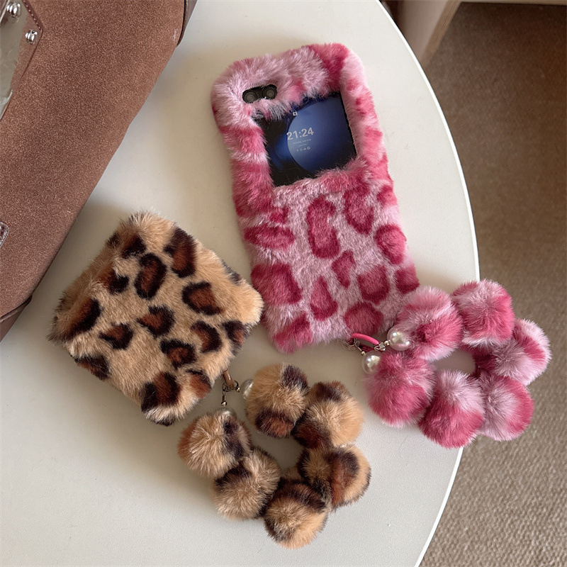 Fashion Leopard Print Fluffy P – обзор и цена Phone Cases Casely