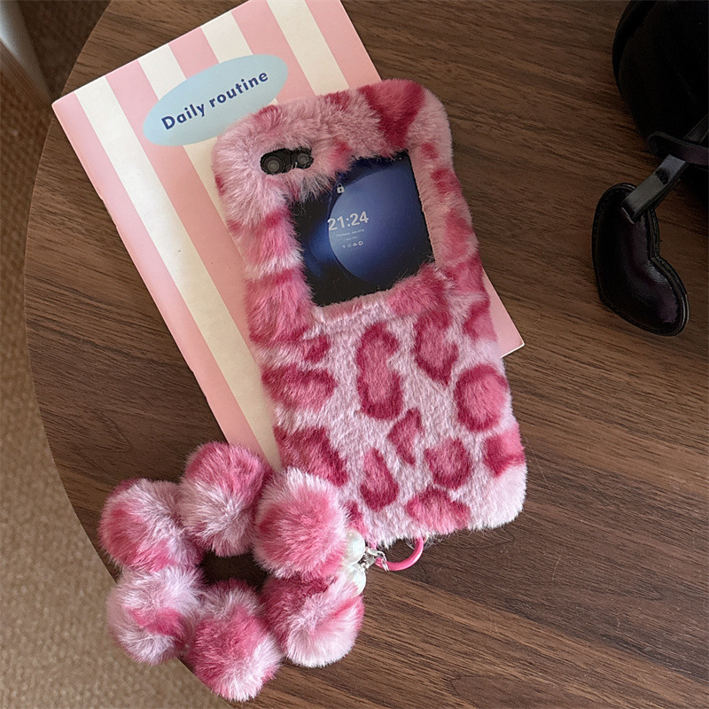 Fashion Leopard Print Fluffy P – обзор и цена Phone Cases Casely