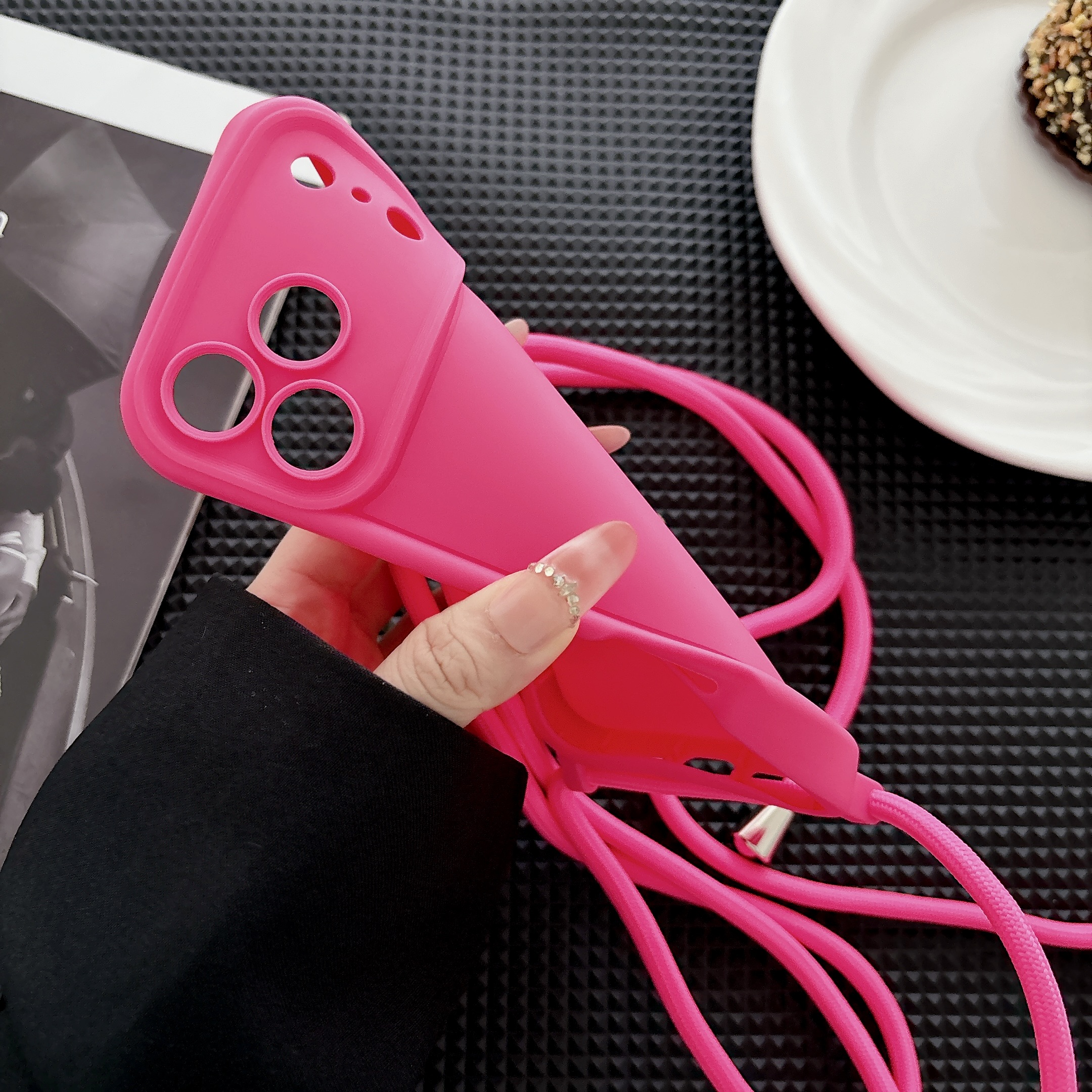 For iPhone 17 16 15 14 13 12 1 – обзор и цена Phone Cases With Straps